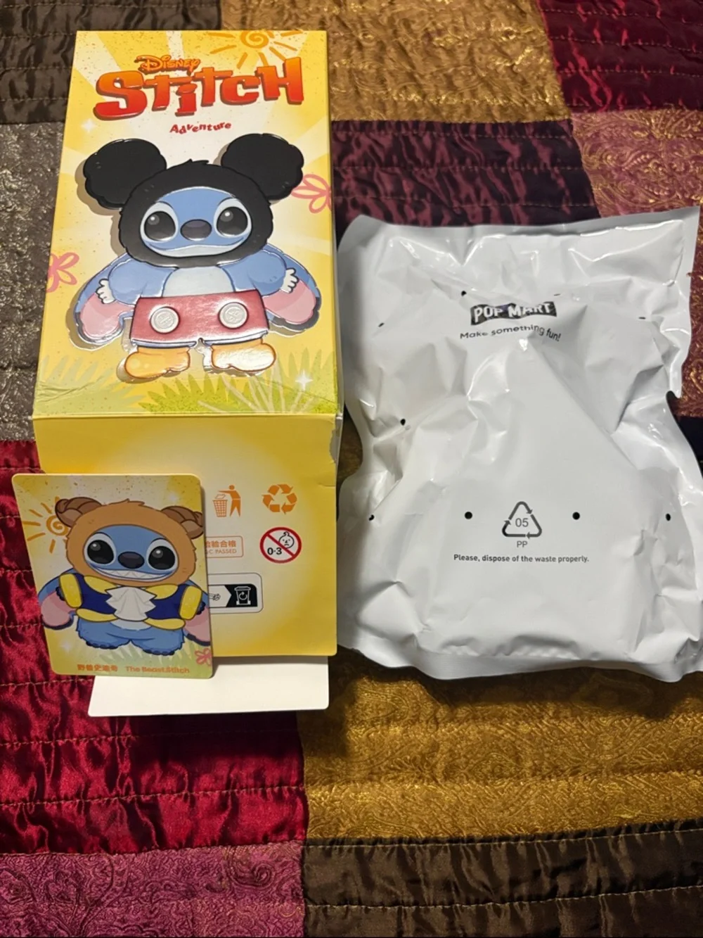 POP MART x Disney Stitch Adventure- Beast Stitch - Picture 3 of 4